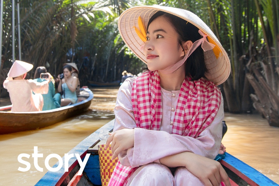 Tôi xếp hàng ngồi xuồng ba lá ở cồn du lịch đang 'hot' nhất miền Tây