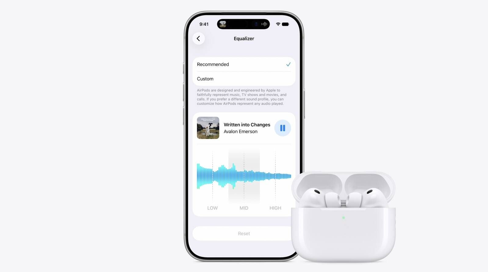 Apple lam chuyen khong tuong voi AirPods hinh anh