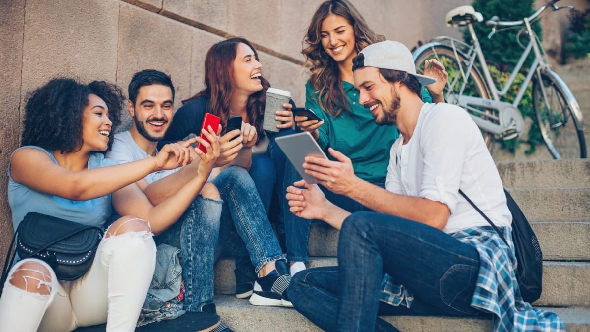 Nhung app ban nen xoa truoc nam 2021 hinh anh