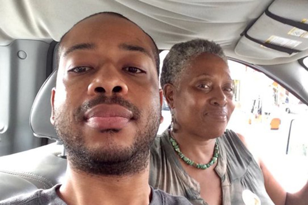 Canh sat ban tu vong nguoi da mau anh 1