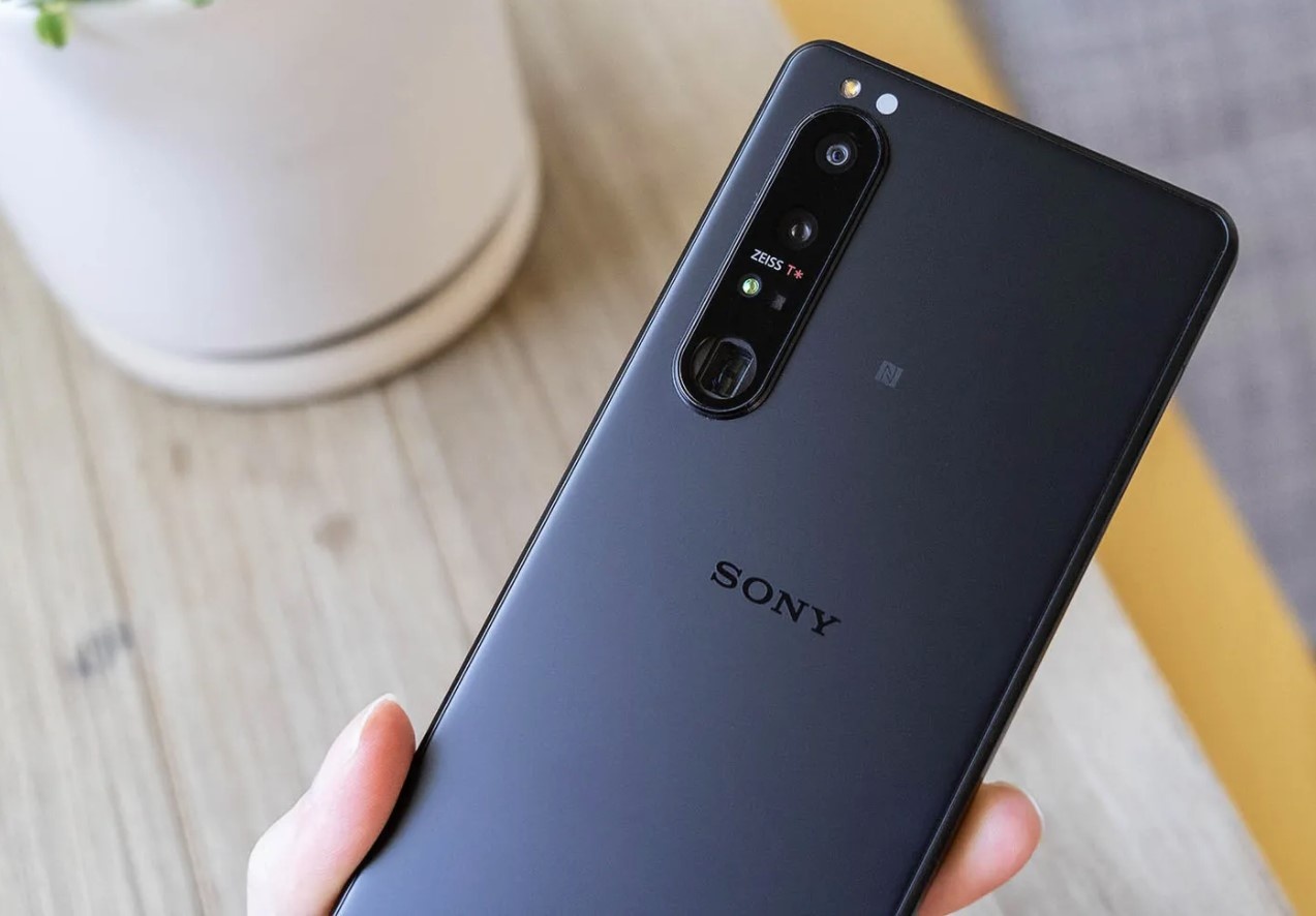 Sony dang tro lai thi truong di dong hinh anh