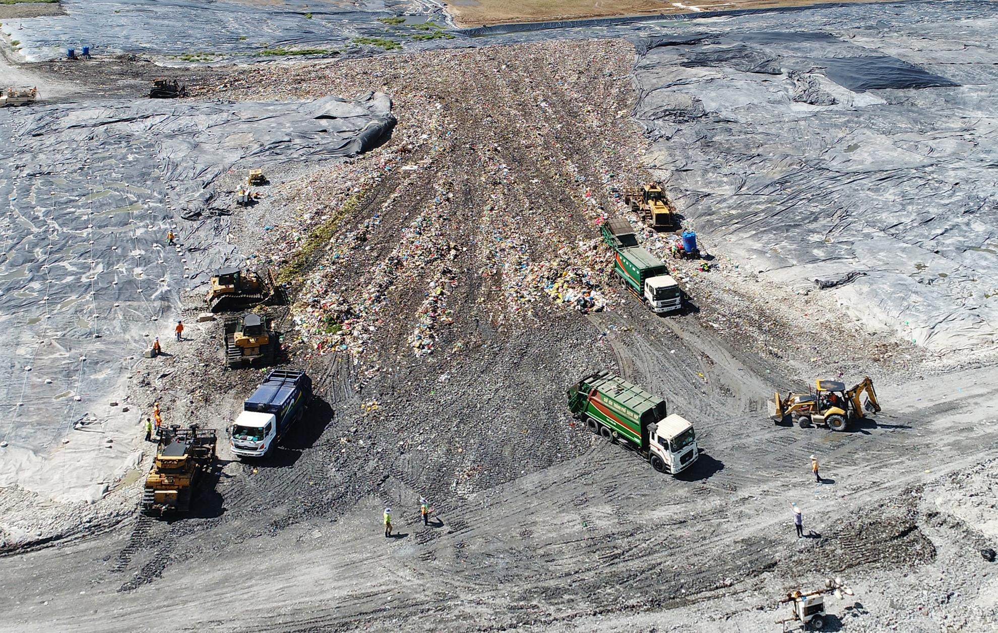 song Sai Gon chua nhieu hat vi nhua anh 1