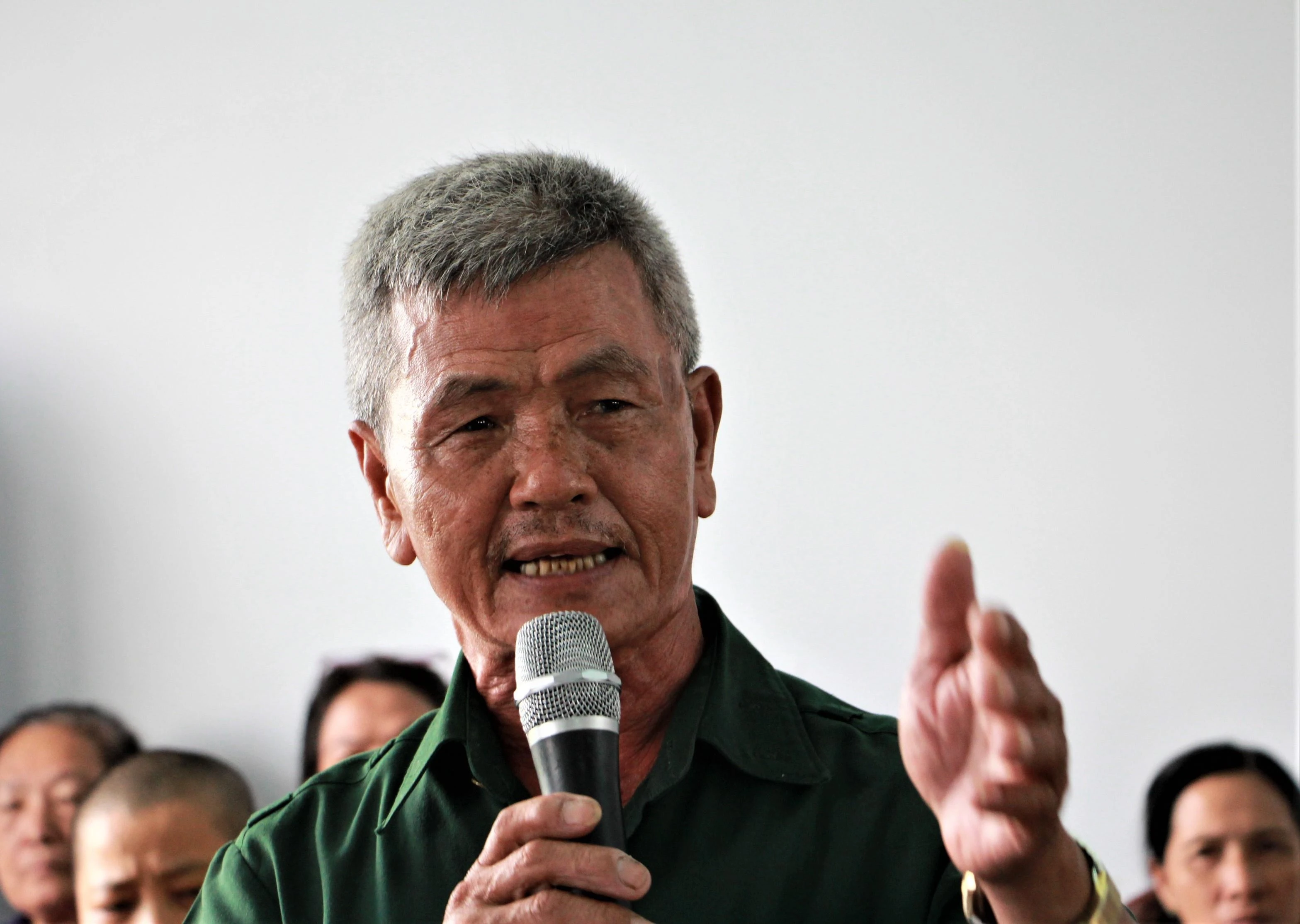 ong Vo Van Thuong tiep xuc cu tri anh 2