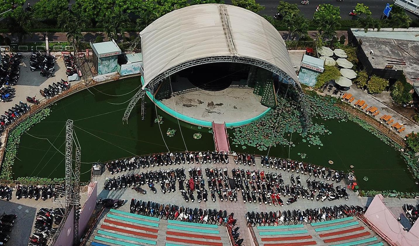 Dinh doat so phan cong trinh lan chiem cong vien o trung tam Sai Gon hinh anh