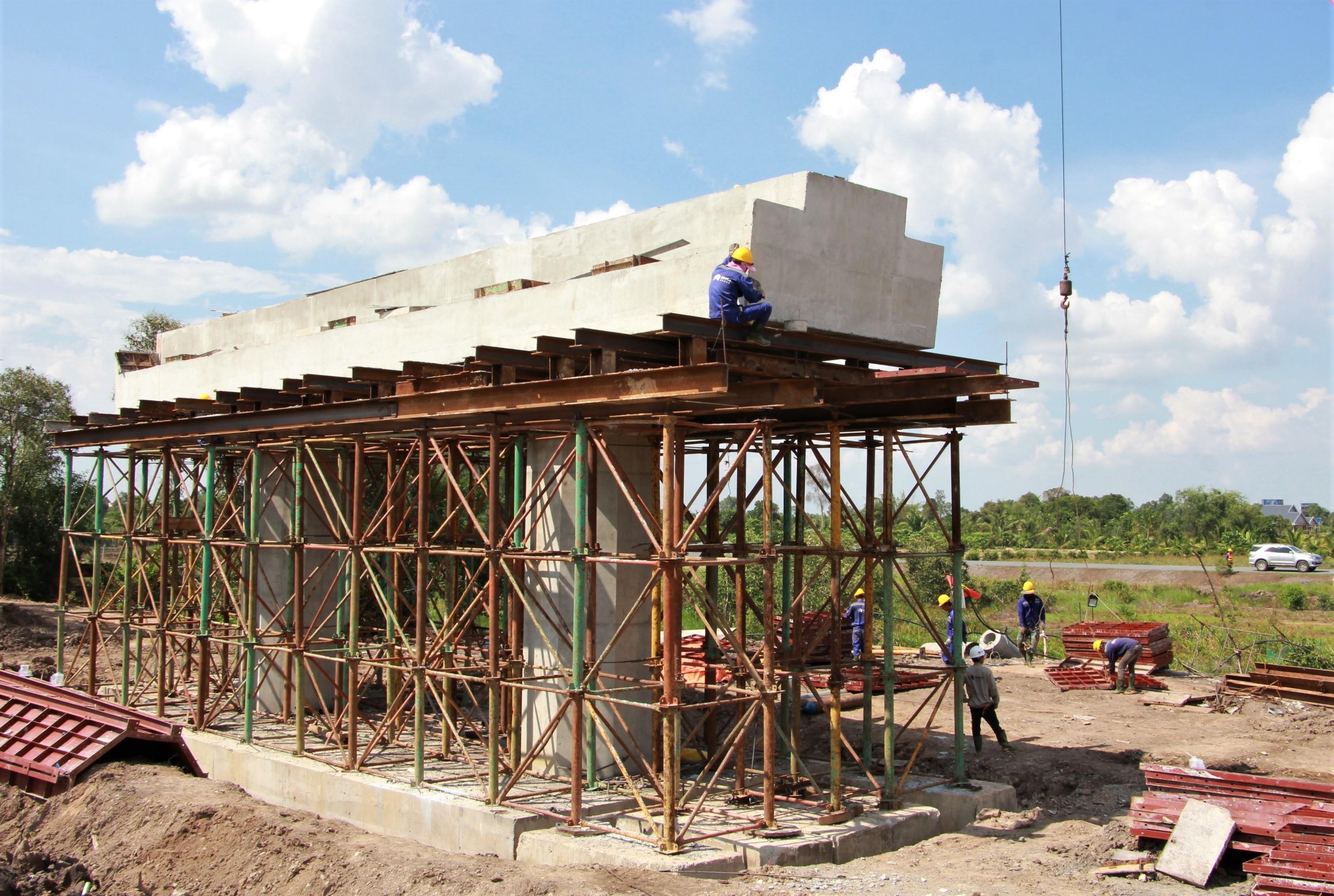 cao toc Trung Luong - My Thuan anh 1
