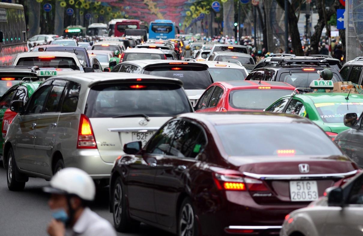 vanh dai thu phi oto vao trung tam anh 2