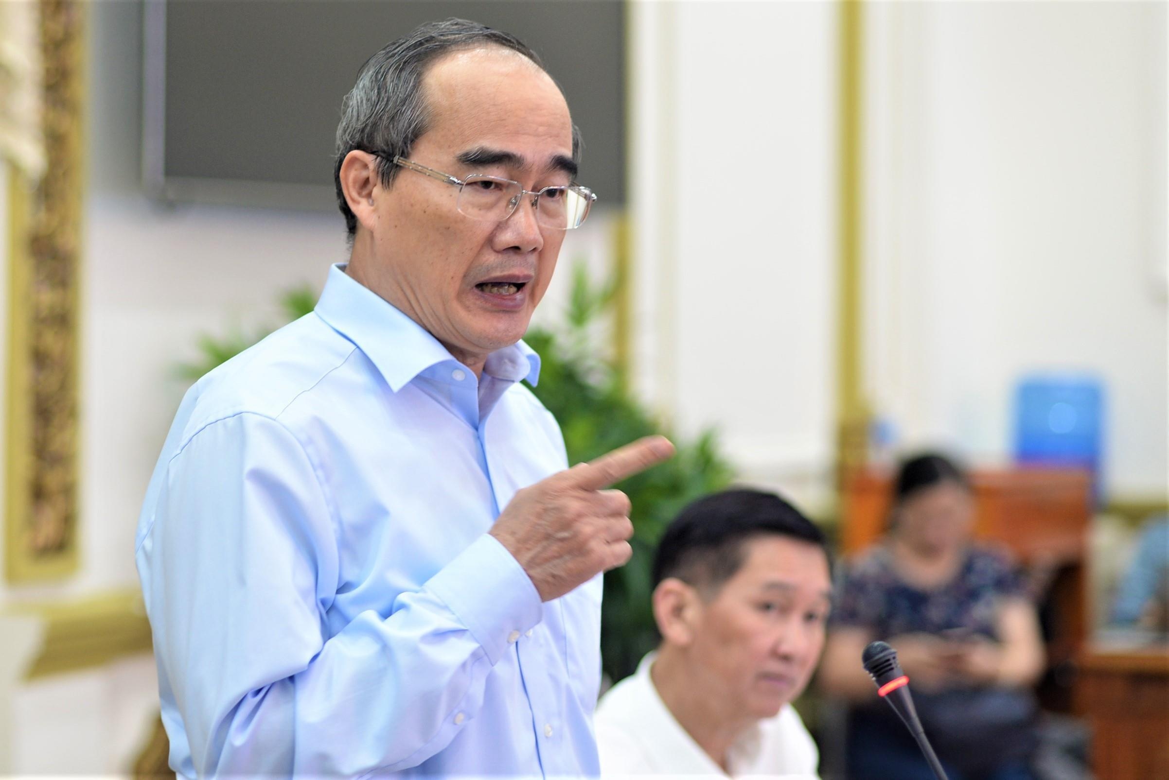 xay dung trai phep anh 1