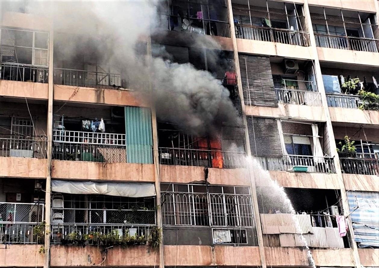 De xuat pha do ky tuc xa giua trung tam Sai Gon sau su co chay no hinh anh