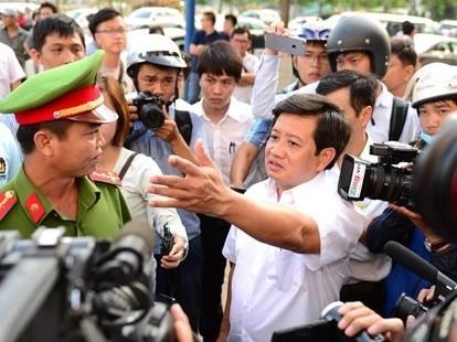 Chu tich UBND TP.HCM dong y cho ong Doan Ngoc Hai tu chuc hinh anh