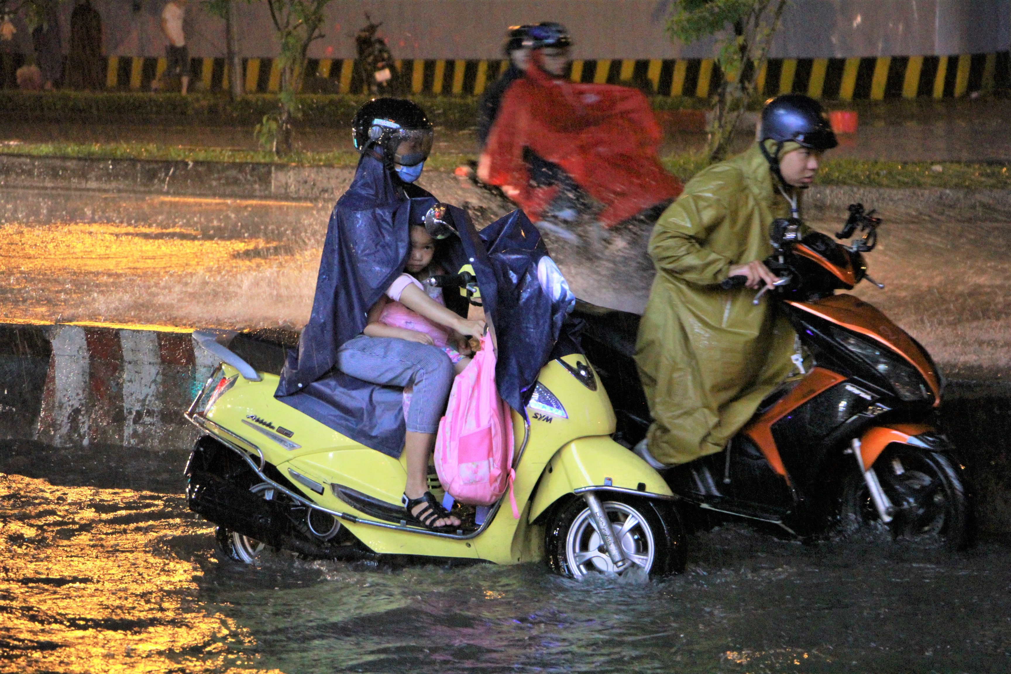 mua lon o Sai Gon anh 1