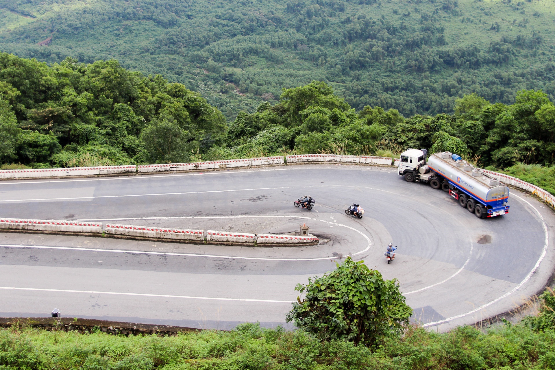 thu phí hầm Hải Vân ảnh 2 thu phi ham Hai Van anh 2