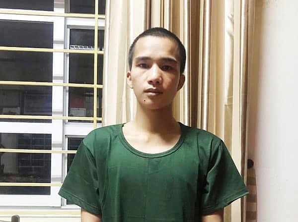 bat doi tuong bi truy na anh 1