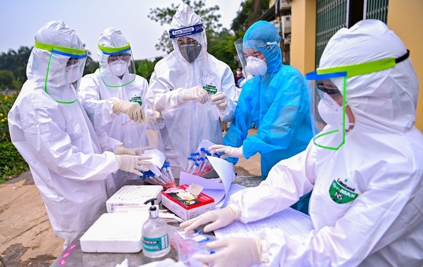 Gui em trong vung dich cach ly hinh anh