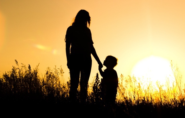 Con chong, me ke ai nguoi tui than? hinh anh