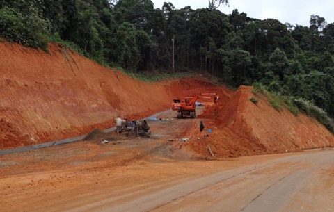 điểm đen tai nạn Quốc Lộ 6 ảnh 5 diem den tai nan Quoc Lo 6 anh 5