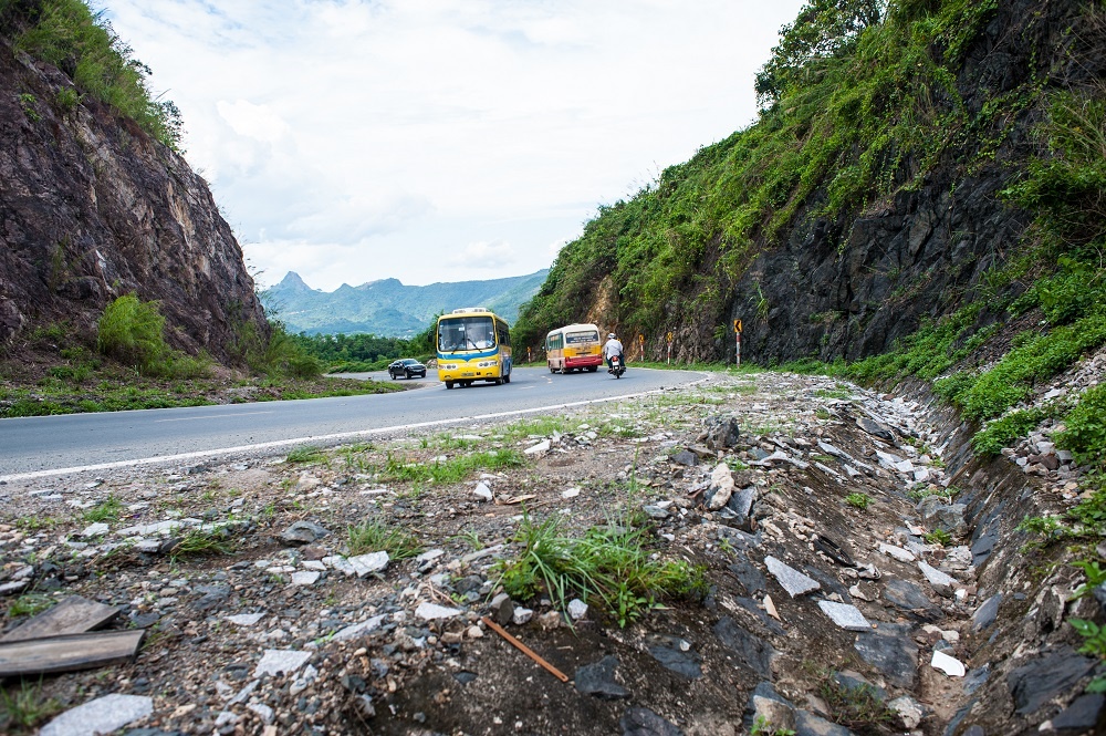 điểm đen tai nạn Quốc Lộ 6 ảnh 1 diem den tai nan Quoc Lo 6 anh 1