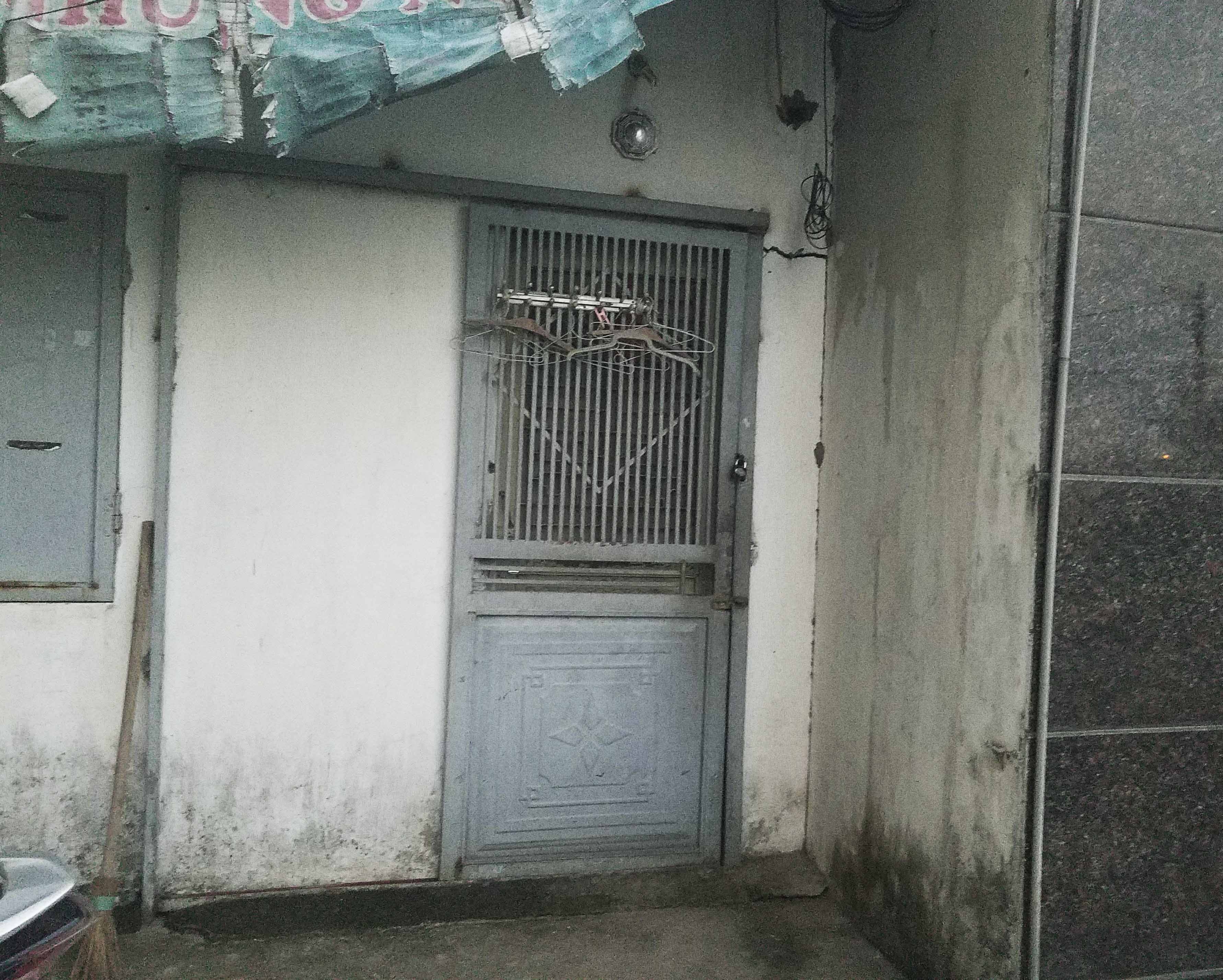 bố đẻ đánh con dã man ảnh 2 bo de danh con da man anh 2