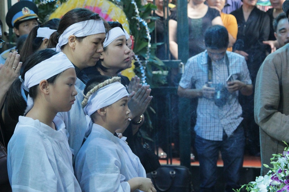 le vieng phi cong Khuat Manh Tri anh 2