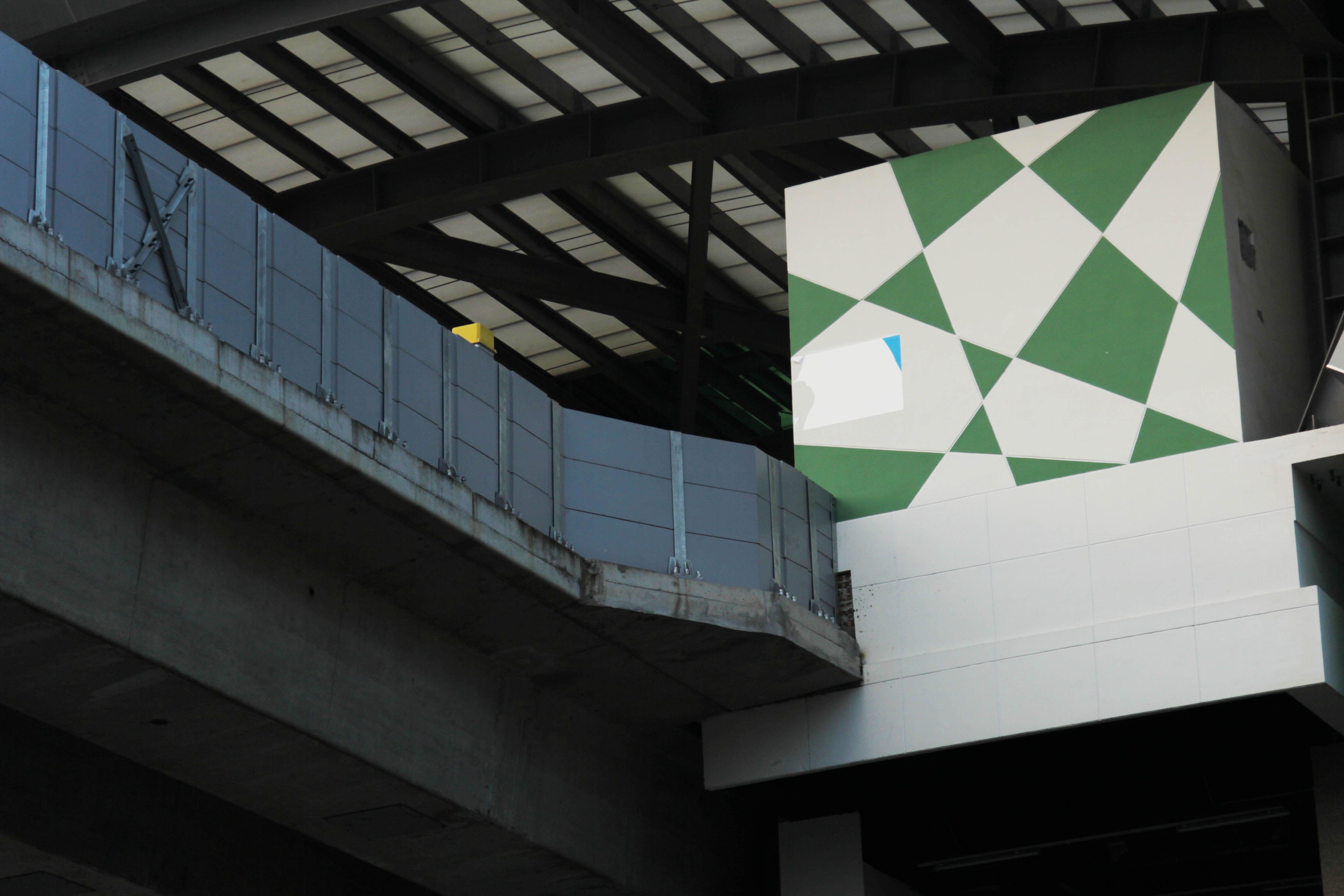 bien ten nha ga duong sat tren cao anh 2