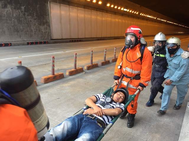 dien tap chua chay ham song Sai Gon anh 3