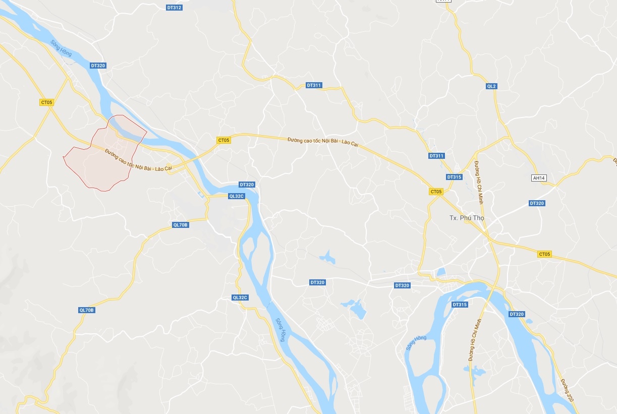 xe khach mat lai tong Fortuner anh 3