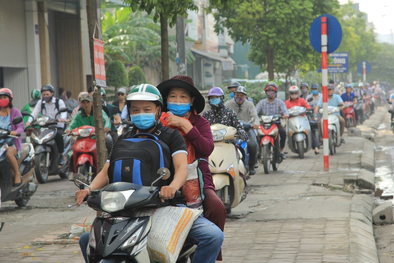 người dân nghỉ lễ đổ về Hà Nội ảnh 7 nguoi dan nghi le do ve Ha Noi anh 7