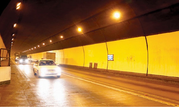 Khong co chuyen gian doan hoat dong ham Hai Van do no tien dien hinh anh