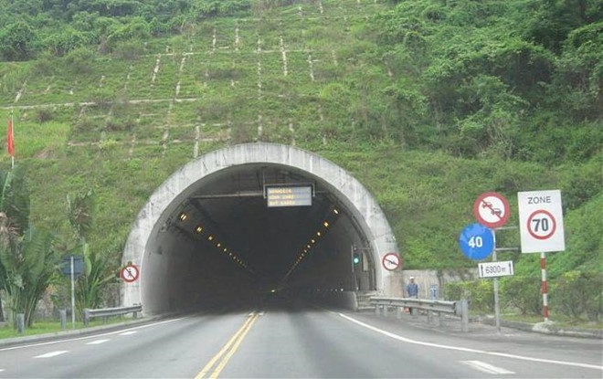 không cắt điện hầm hải vân ảnh 1 khong cat dien ham hai van anh 1