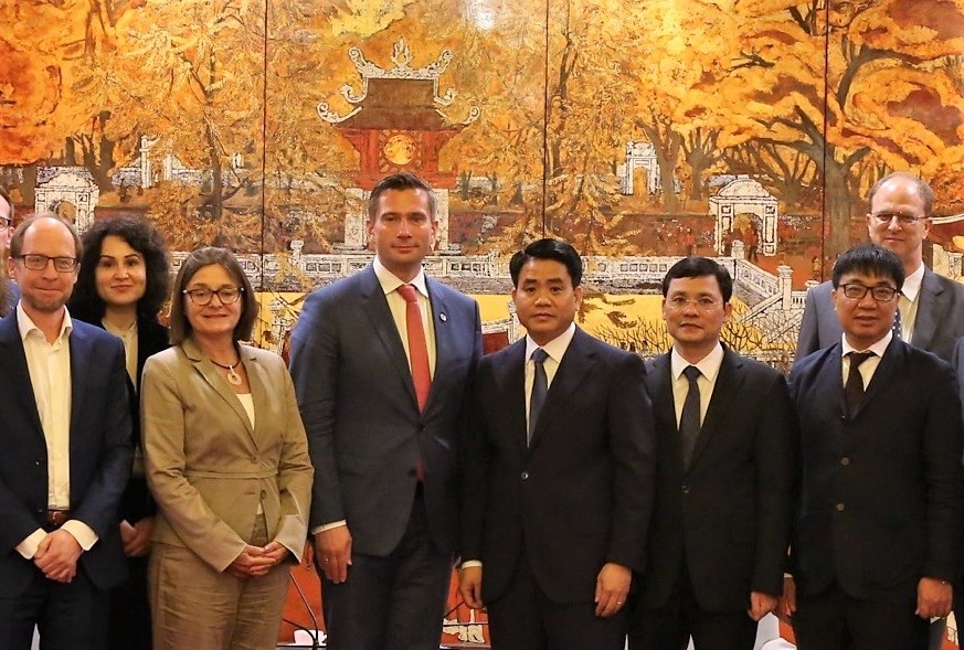 Bộ trưởng Đức thăm Hà Nội ảnh 1 Bo truong Duc tham Ha Noi anh 1