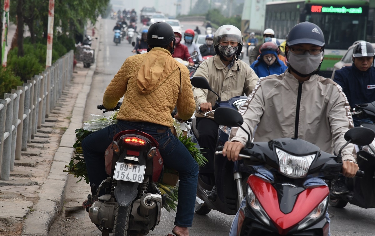 duong To Huu gan hang rao anh 6