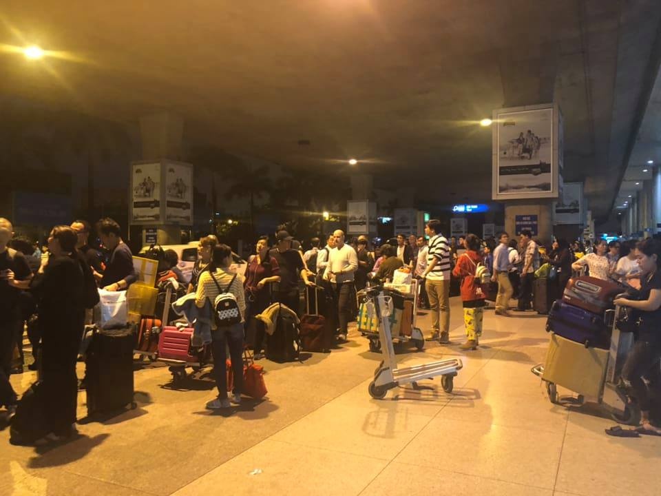 bão số 9 hàng không chuyển hướng ảnh 1 bao so 9 hang khong chuyen huong anh 1