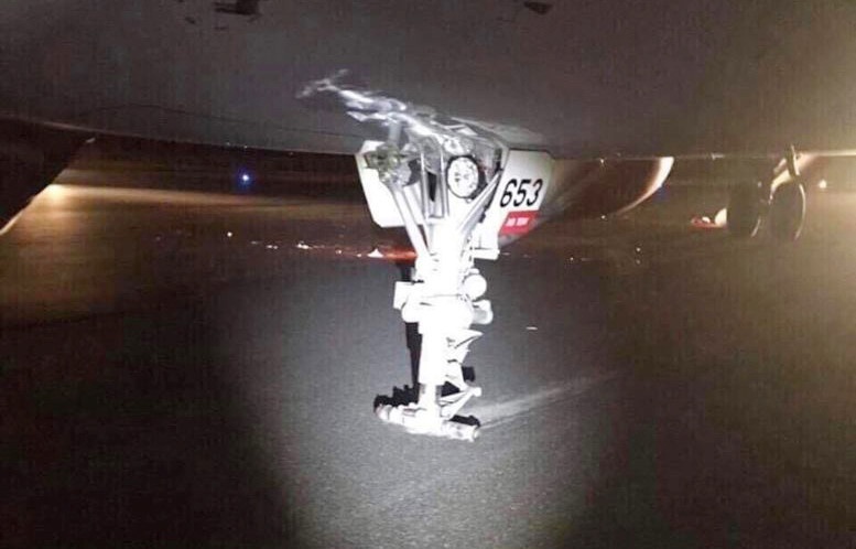 Dinh chi to bay VietJet sau su co ha canh tai Buon Ma Thuot hinh anh