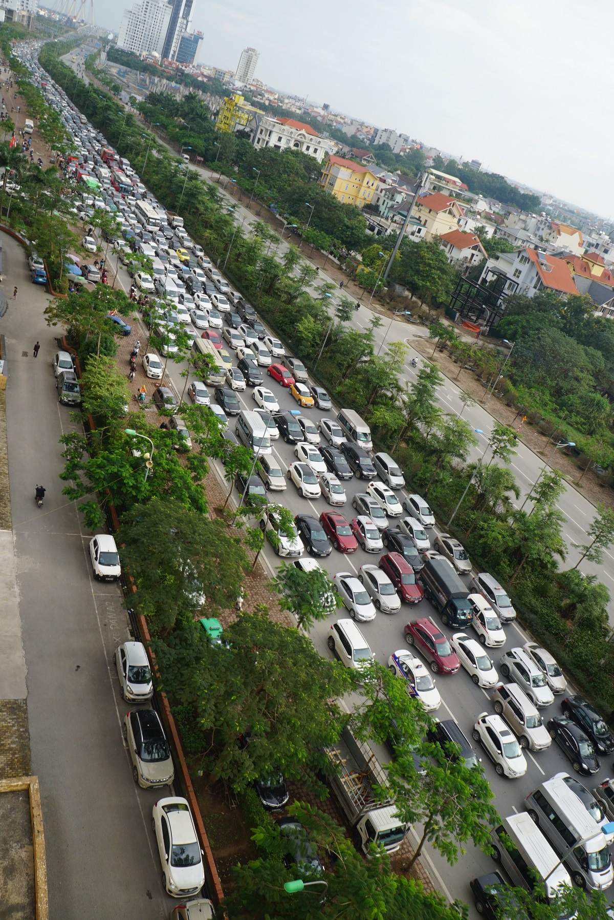 đường Võ Chí Công tắc nghẽn ảnh 8 duong Vo Chi Cong tac nghen anh 8
