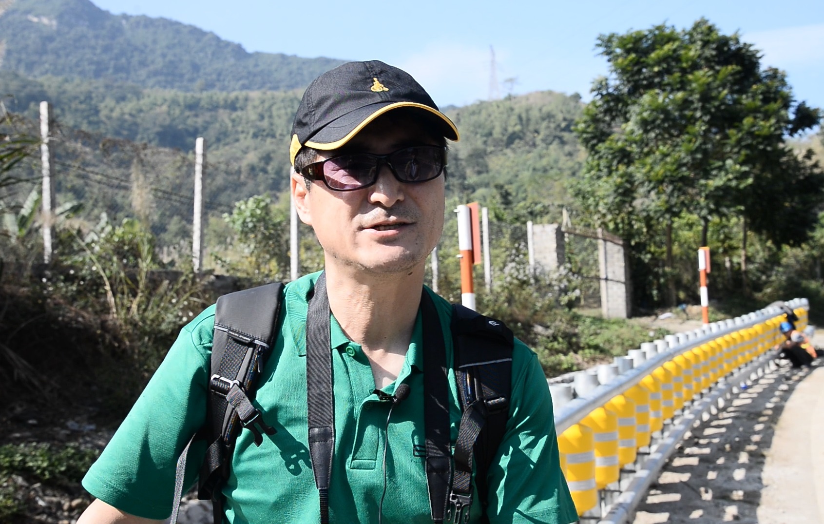 rao chan banh xoay doc Cun tu than anh 8