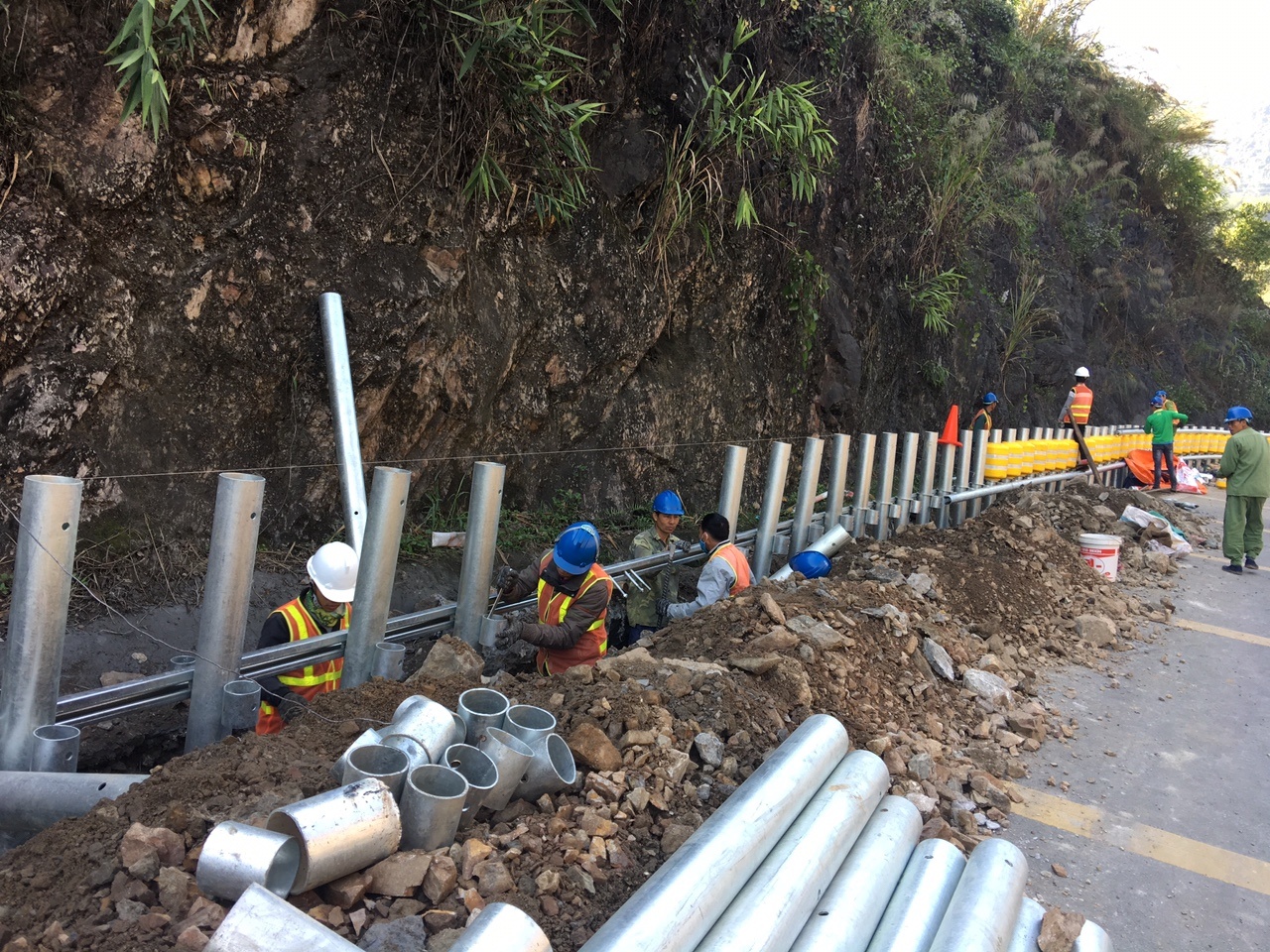 rao chan banh xoay doc Cun tu than anh 4