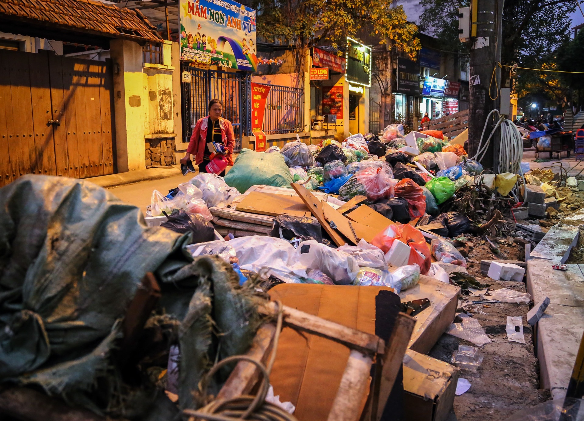 dan song quanh Bai rac Nam Son anh 8