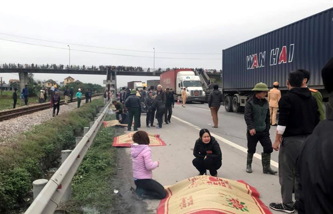 xe tai dam chet 8 nguoi Hai Duong anh 2