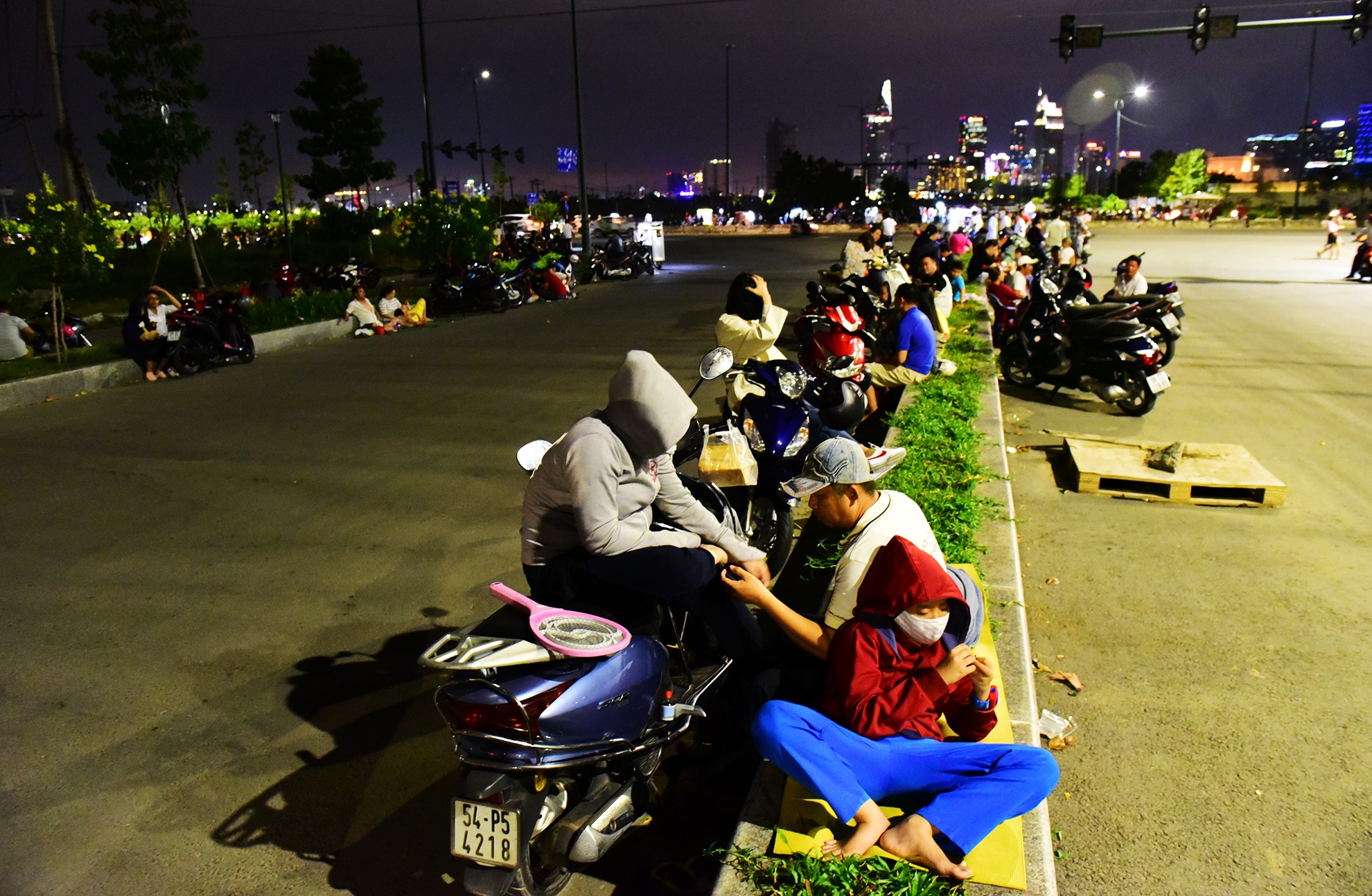 Dan Sai Gon don giao thua anh 9