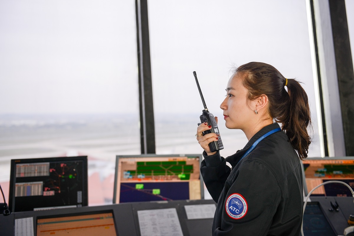 kiem soat vien khong luu anh 5