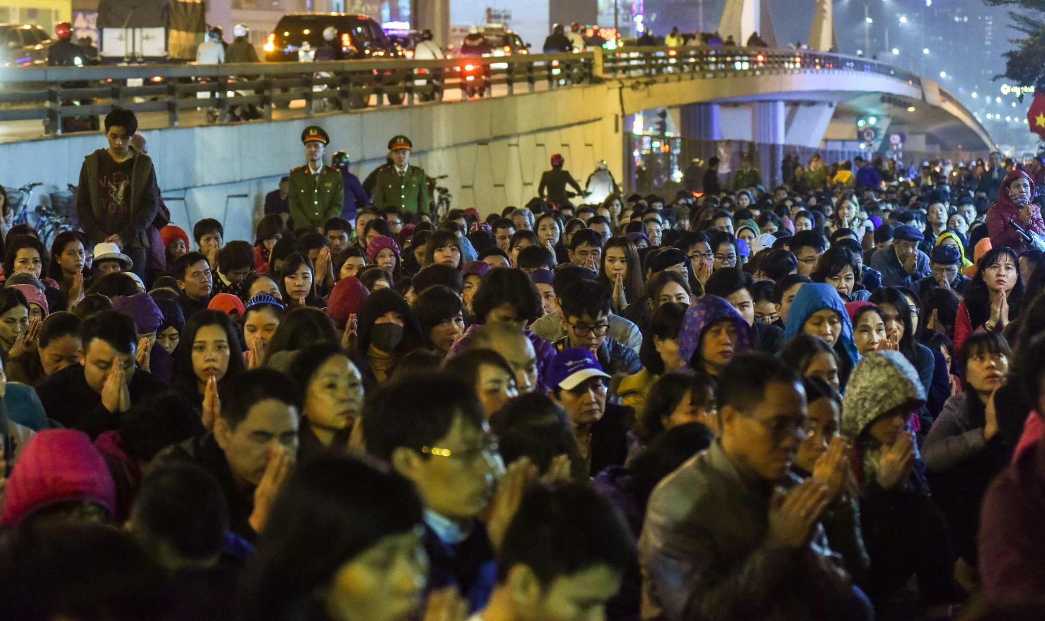 Viec cung sao giai han ngay cang bien tuong tram trong hinh anh
