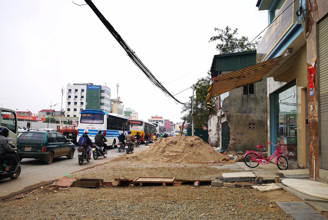 un tac vanh dai 3 anh 8