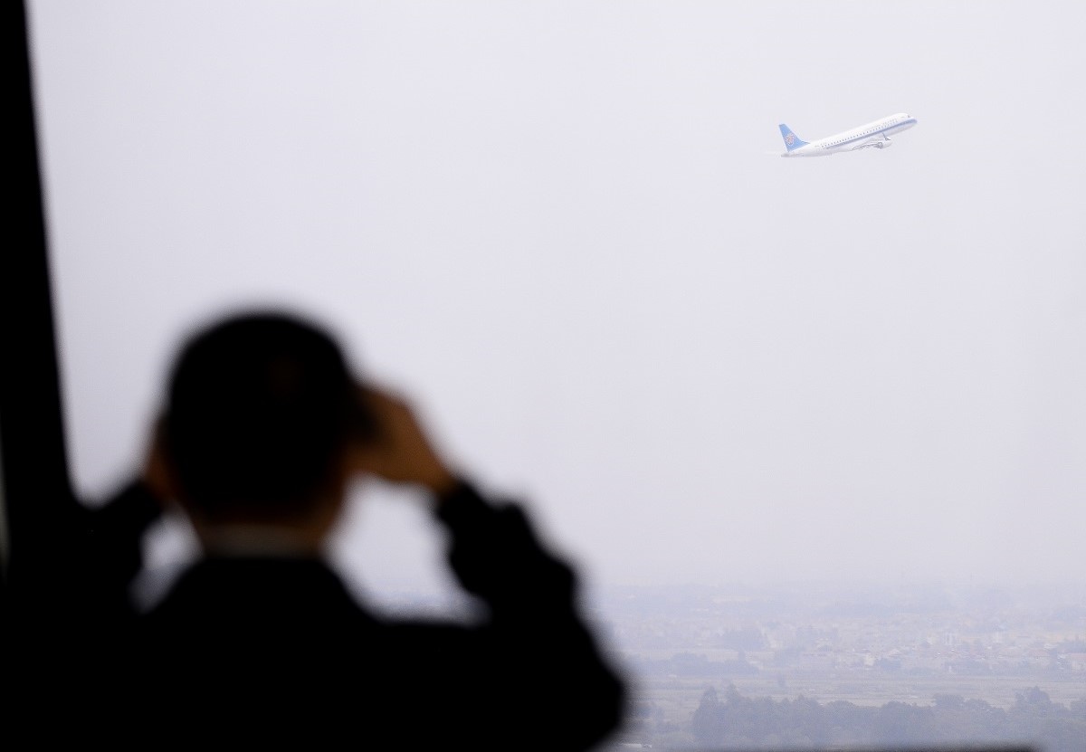 đón chuyên cơ tổng thống Mỹ ảnh 2 don chuyen co tong thong My anh 2