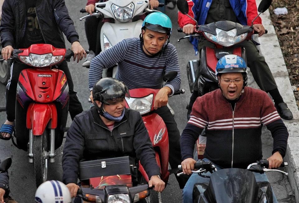 Dai Loan 15 trieu xe may, Indonesia cam roi bo: Ha Noi tinh sao hinh anh