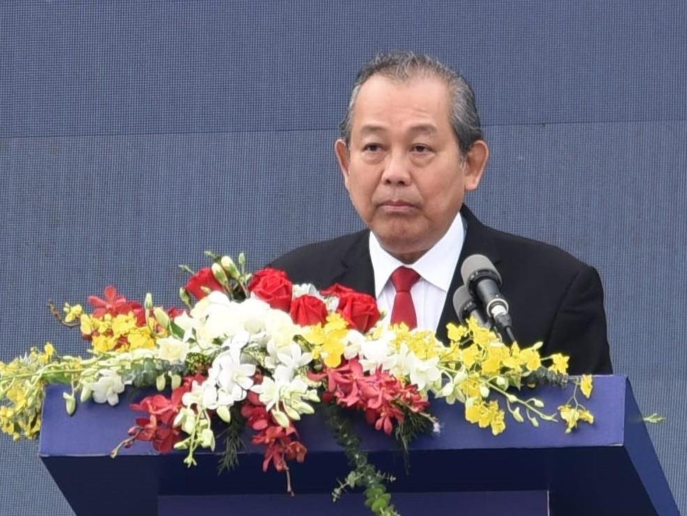 Pho thu tuong chia se nguyen tac cuu nguoi khi tham gia giao thong hinh anh