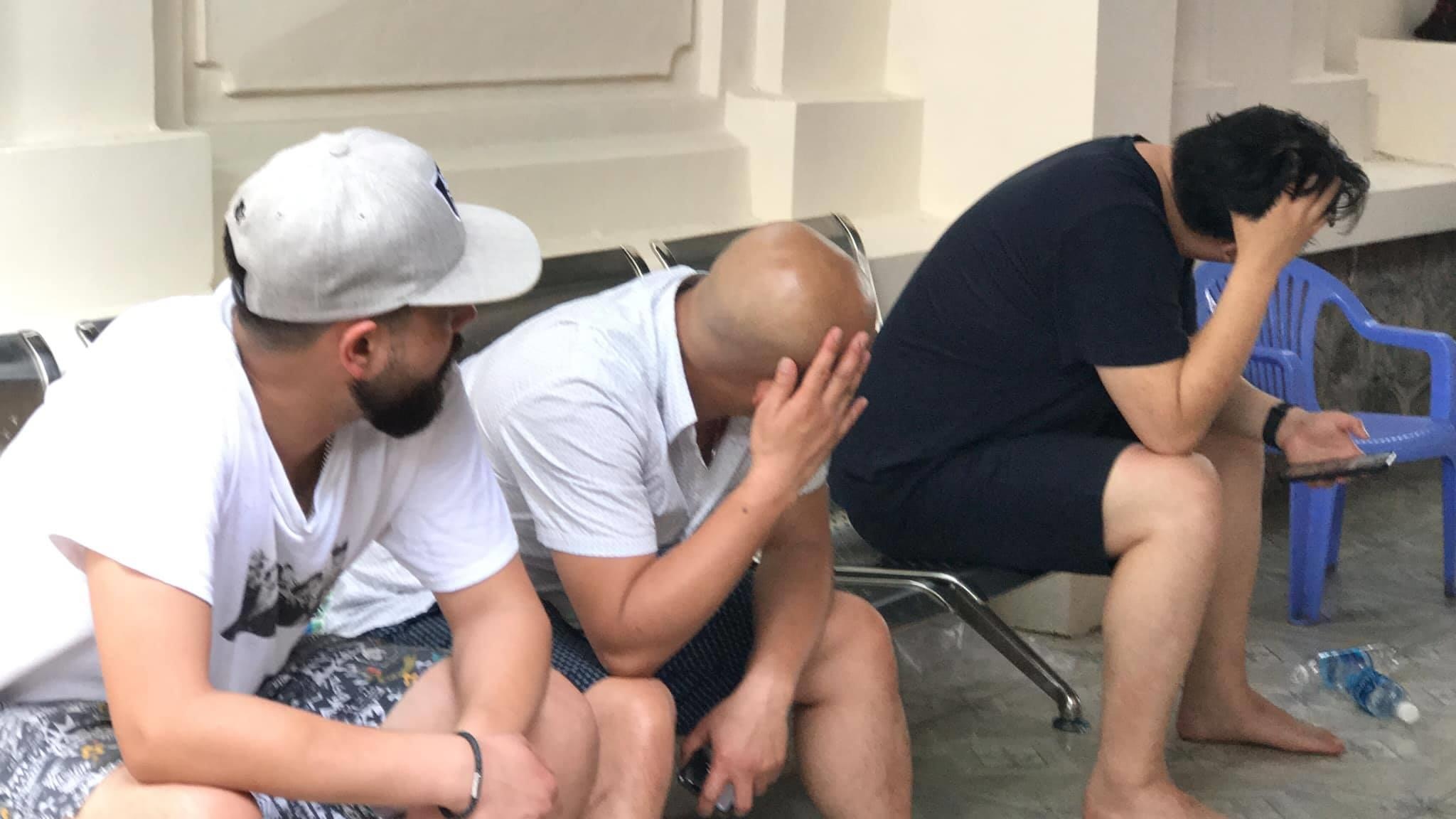 Bat qua tang 13 co gai Viet cung 8 khach nuoc ngoai tai 'tiec ma tuy' hinh anh