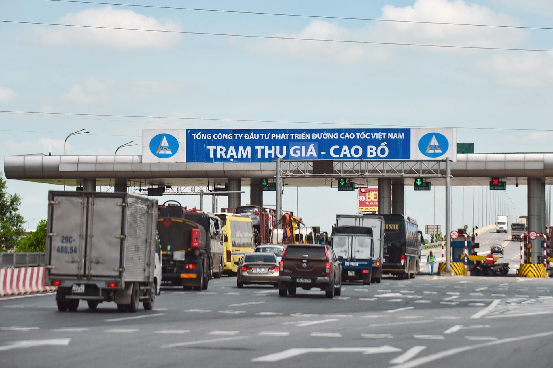 thứ trưởng GTVT giải thích trạm thu tiền ảnh 2 thu truong GTVT giai thich tram thu tien anh 2