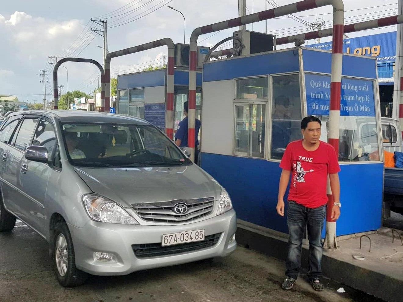 Phai nop phi vo ly qua tram T2, nguoi dan co the khoi kien Bo GTVT hinh anh