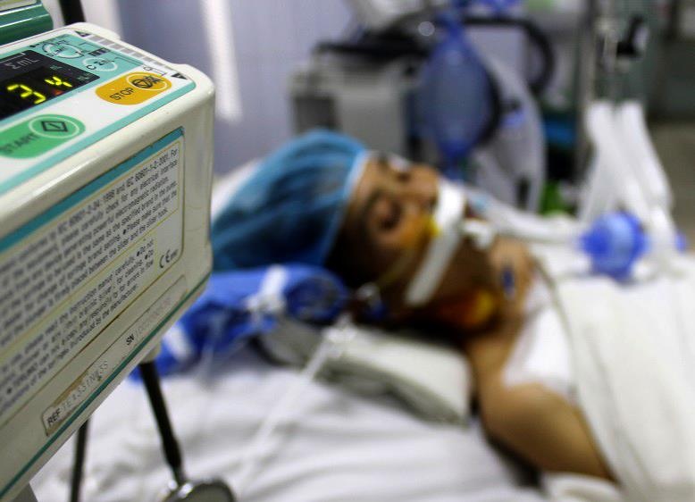 Thieu uy ban 3 dong doi da tu sat, pho don bien phong thiet mang hinh anh