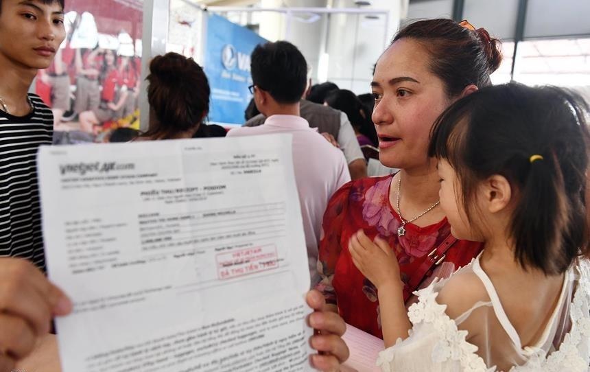 Thu truong GTVT: 'Se khien trach hang bay de huy chuyen hang loat' hinh anh