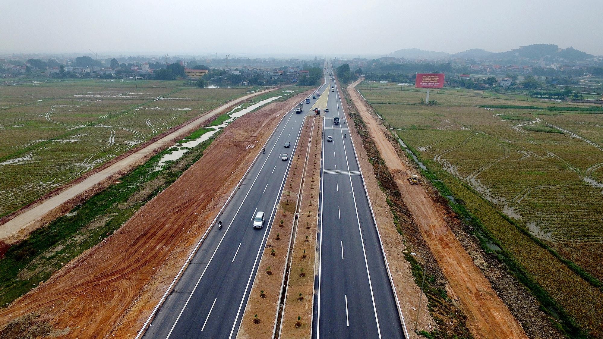 Ha Noi - Bac Giang dung thu phi anh 1